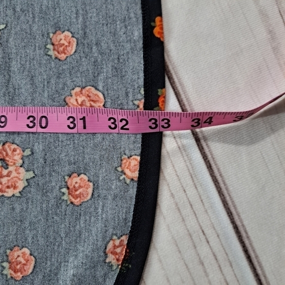 3 FOR 12 SALE Lularoe Irma Size Medium - Picture 10 of 12